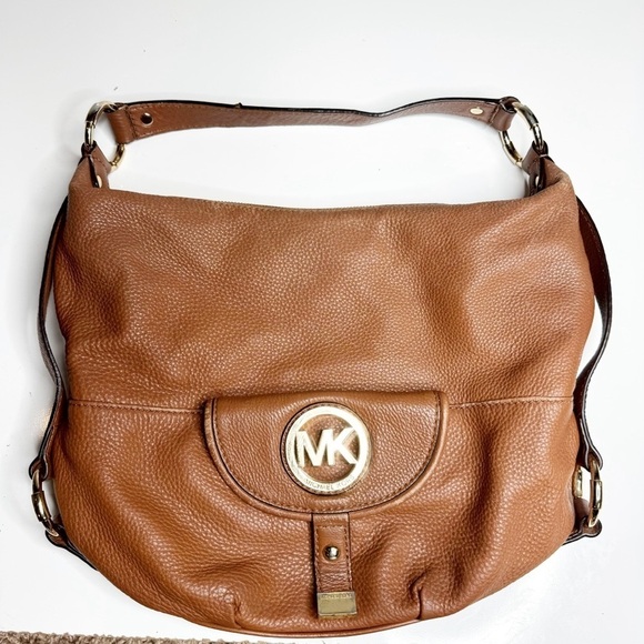 MICHAEL KORS "Fulton" Genuine Pebbled Leather Medium-to-Large Tan Shoulder Bag - Picture 1 of 11